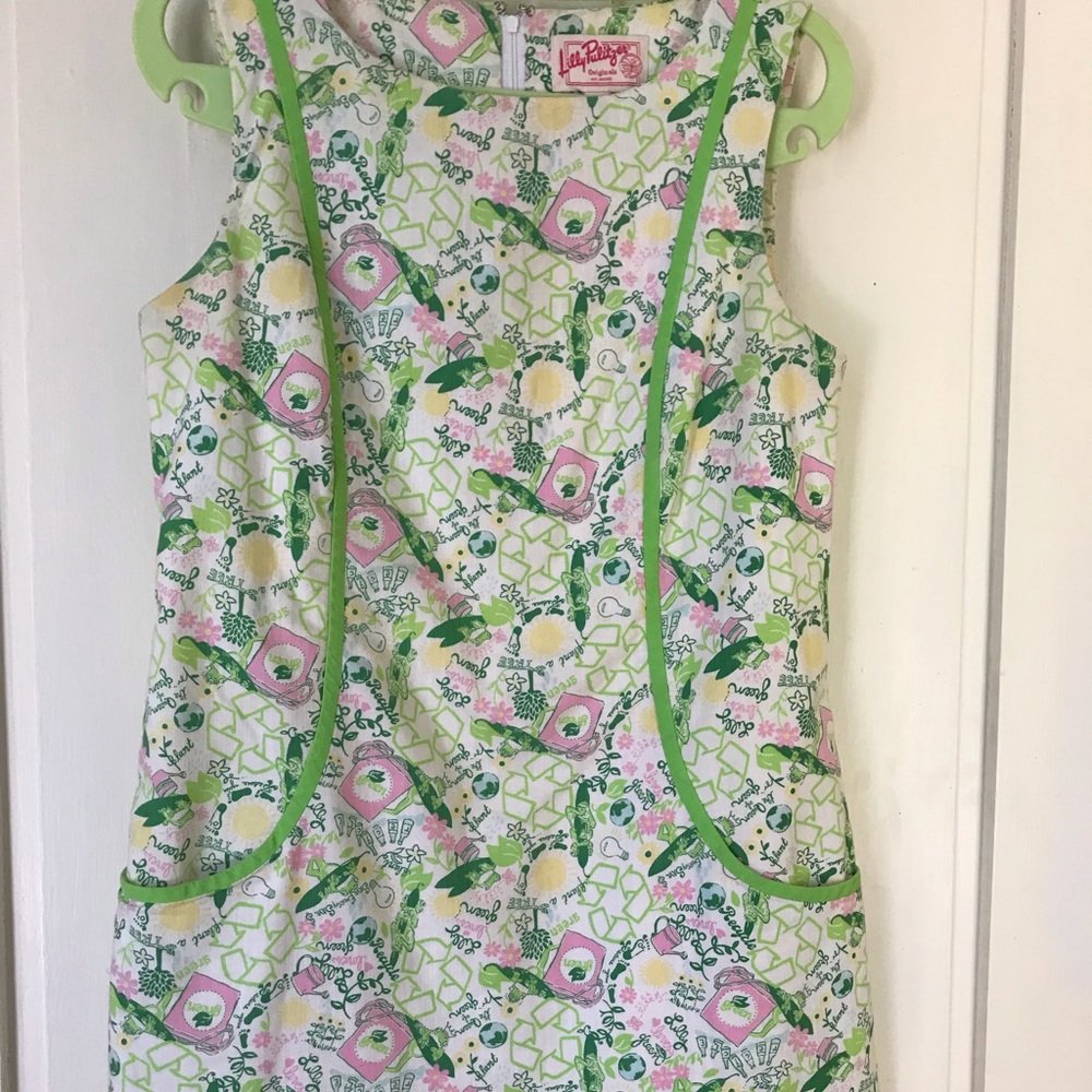 Queen of green shift Lilly pulitzer